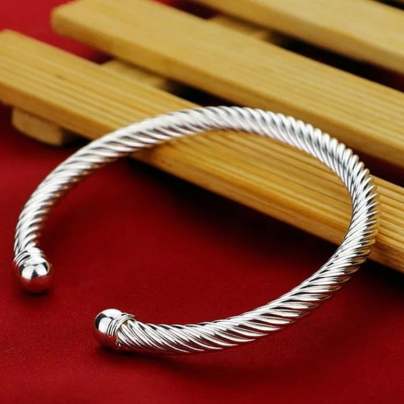 Twisted Sterling Silver Bangle Bracelet - Picture 3 of 6